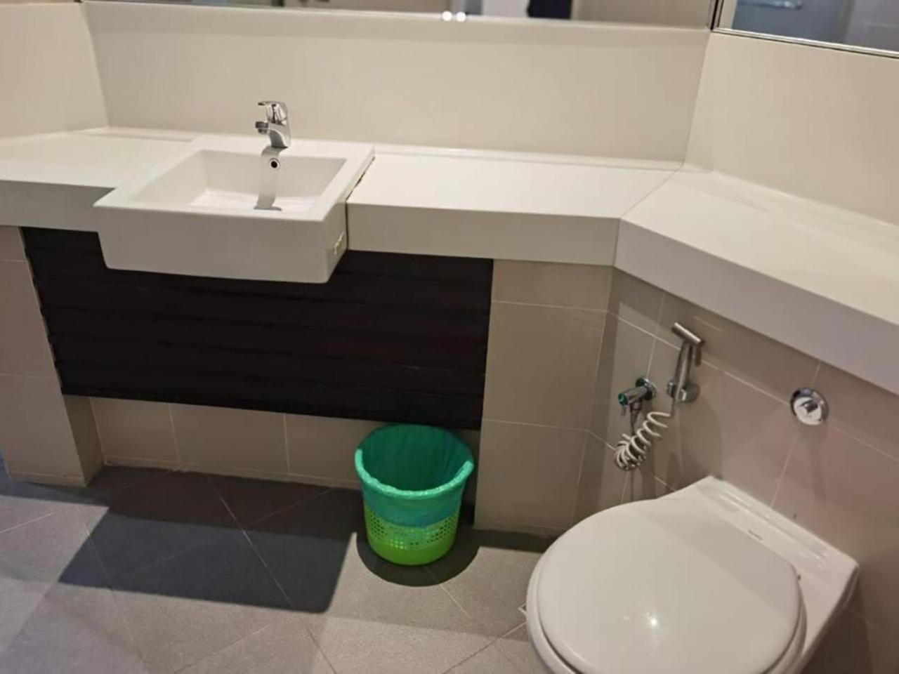 The Regency Luxury Suite -Gurney Strait Quay Tanjung Tokong Bagian luar foto